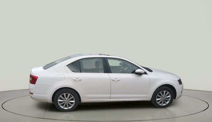 2016 Skoda Octavia Elegance 2.0 TDI AT, Diesel, Automatic, 1,44,814 km, exterior
