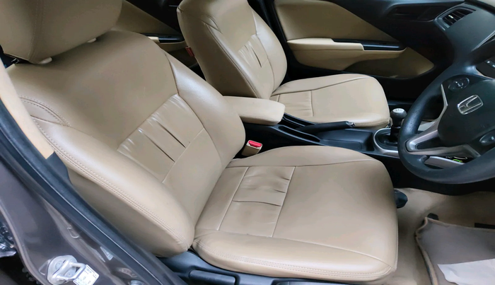 2016 Honda City 1.5L I-VTEC SV, Petrol, Manual, 1,08,600 km, interior