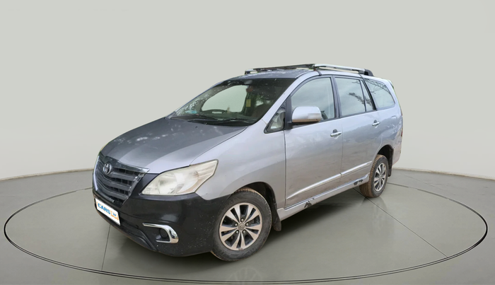 2015 Toyota Innova 2.5 VX 8 STR, Diesel, Manual, 1,82,905 km, exterior