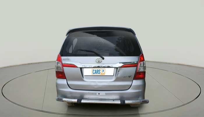 2015 Toyota Innova 2.5 VX 8 STR, Diesel, Manual, 1,82,905 km, exterior