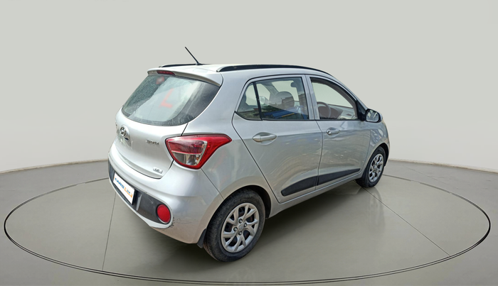 2017 Hyundai Grand i10 SPORTZ (O) 1.2 KAPPA VTVT, Petrol, Manual, 35,383 km, exterior