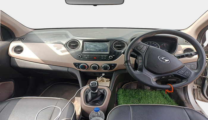 2017 Hyundai Grand i10 SPORTZ (O) 1.2 KAPPA VTVT, Petrol, Manual, 35,383 km, interior