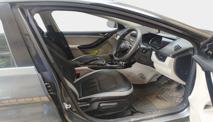 2022 Tata NEXON XZ PLUS PETROL, Petrol, Manual, 23,500 km, interior
