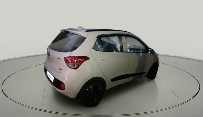 2017 Hyundai Grand i10 SPORTZ (O) AT 1.2 KAPPA VTVT, Petrol, Automatic, 35,160 km, exterior