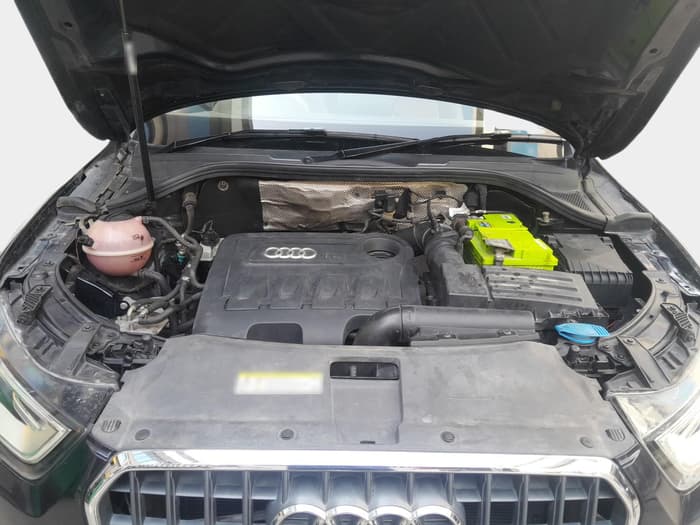 2015 Audi Q3 35 TDI Quattro, Diesel, Automatic, 1,02,044 km, exterior