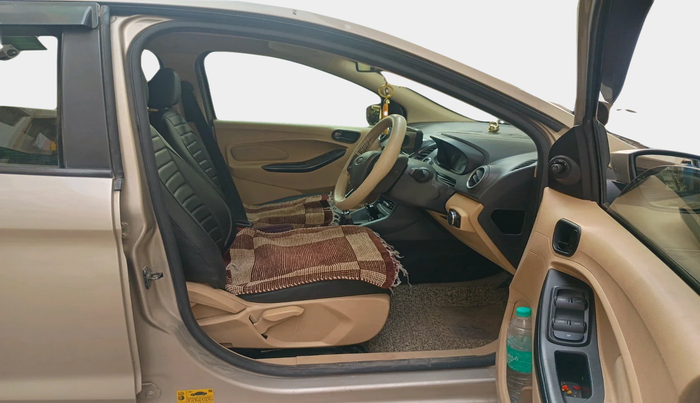 2018 Ford Figo Aspire TITANIUM PLUS 1.5 DIESEL, Diesel, Manual, 1,37,203 km, interior