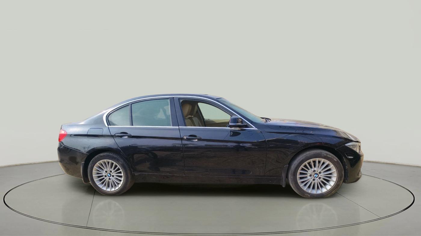 2013 BMW 3 Series 320D LUXURYLINE, Diesel, Automatic, 63,172 km, exterior
