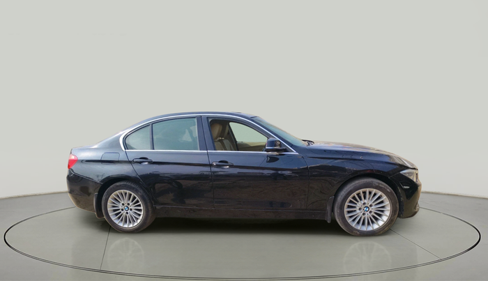 2013 BMW 3 Series 320D LUXURYLINE, Diesel, Automatic, 63,172 km, exterior