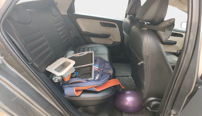 2022 Tata ALTROZ XT PETROL, Petrol, Manual, 34,545 km, interior