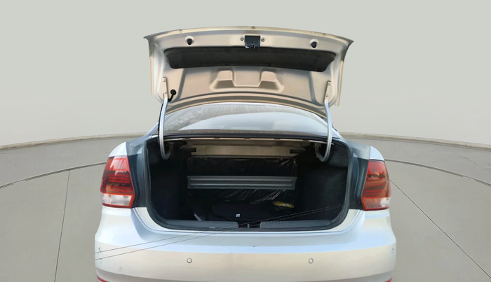 2016 Volkswagen Vento HIGHLINE 1.5 AT, Diesel, Automatic, 93,154 km, exterior