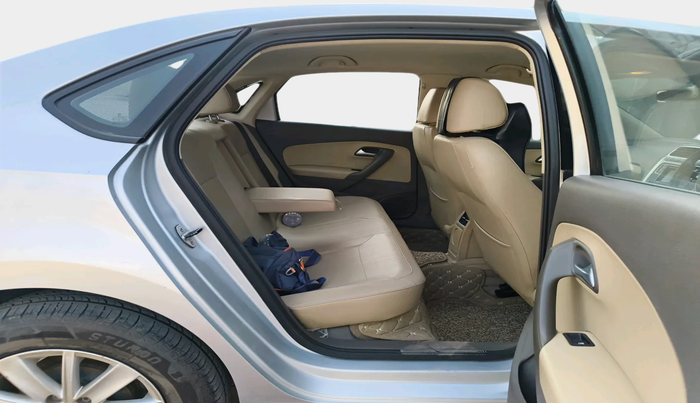 2016 Volkswagen Vento HIGHLINE 1.5 AT, Diesel, Automatic, 93,154 km, interior