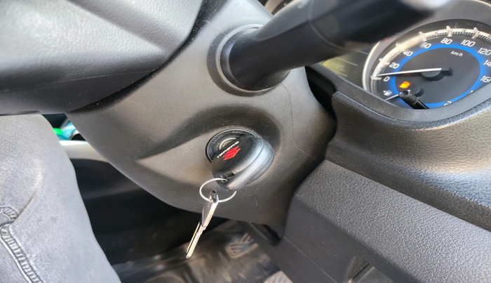 2017 Maruti Baleno DELTA PETROL 1.2, Petrol, Manual, 1,18,985 km, interior