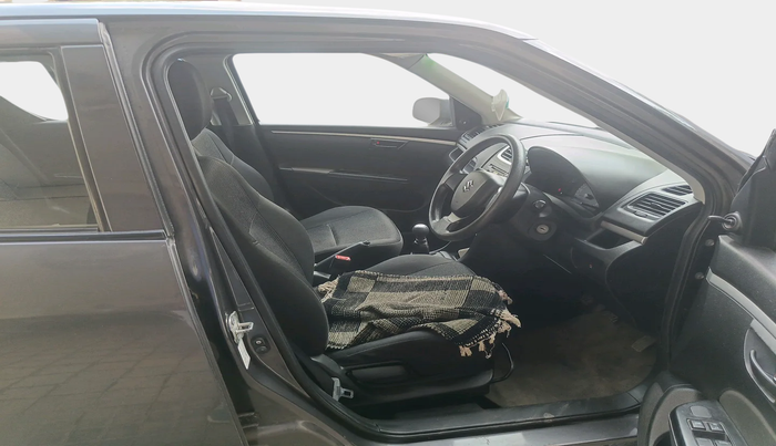 2015 Maruti Swift LXI, Petrol, Manual, 49,285 km, interior
