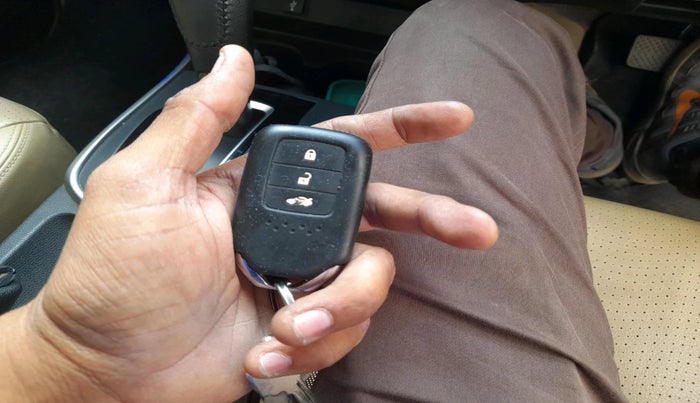 2019 Honda City 1.5L I-VTEC ZX CVT, Petrol, Automatic, 1,21,601 km, interior