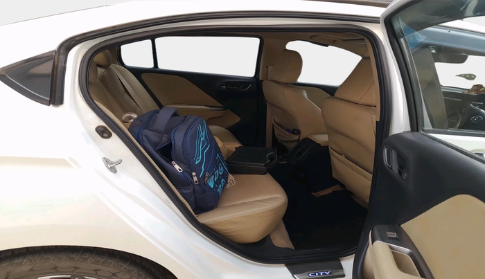 2019 Honda City 1.5L I-VTEC ZX CVT, Petrol, Automatic, 1,21,601 km, interior