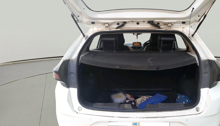 2021 Tata ALTROZ XZ PETROL, Petrol, Manual, 1,19,293 km, exterior