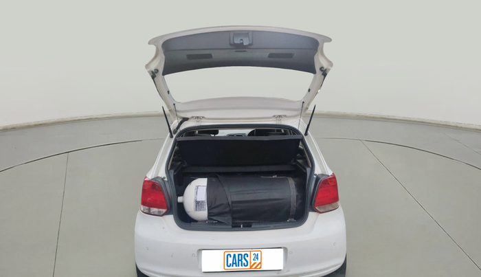 2014 Volkswagen Polo HIGHLINE1.2L, Petrol, Manual, 76,540 km, exterior