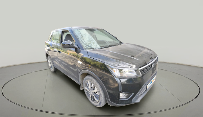 2023 Mahindra XUV300 W4 1.5 DIESEL, Diesel, Manual, 42,800 km, exterior