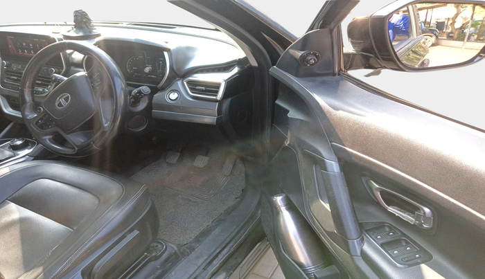 2020 Tata Harrier XZ 2.0L, Diesel, Manual, 1,27,840 km, interior