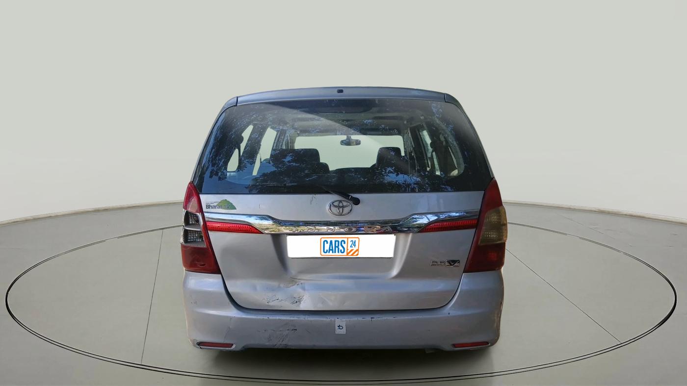 2013 Toyota Innova 2.5 VX 8 STR, Diesel, Manual, 3,18,545 km, exterior