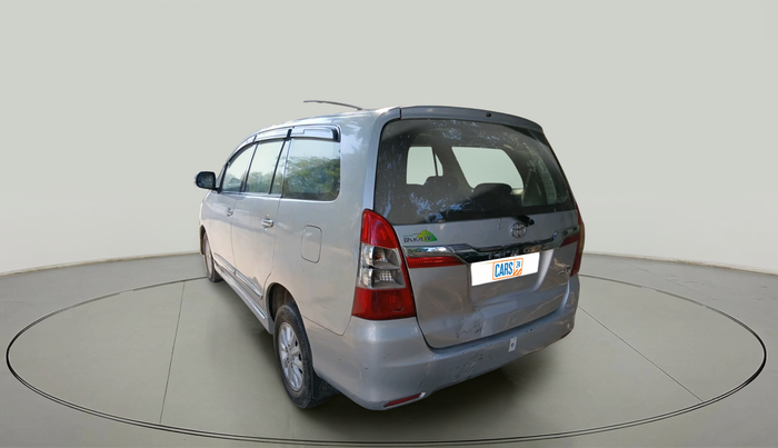 2013 Toyota Innova 2.5 VX 8 STR, Diesel, Manual, 3,18,545 km, exterior