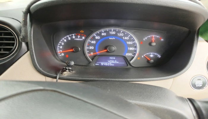 2013 Hyundai Grand i10 SPORTZ 1.2 KAPPA VTVT, Petrol, Manual, 94,605 km, interior