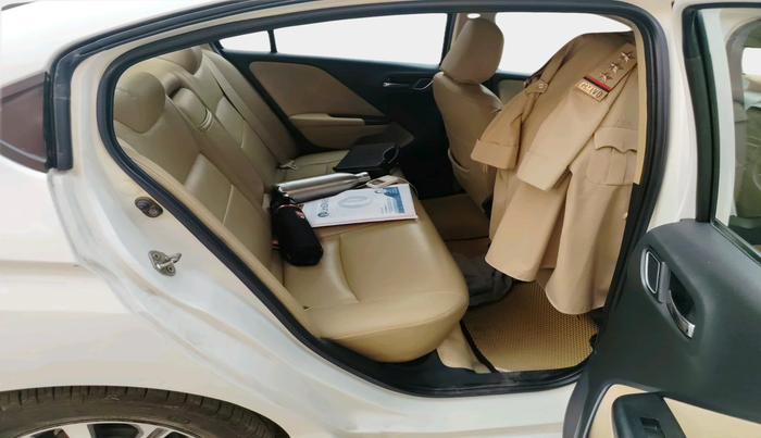 2019 Honda City 1.5L I-DTEC V, Diesel, Manual, 2,19,811 km, interior