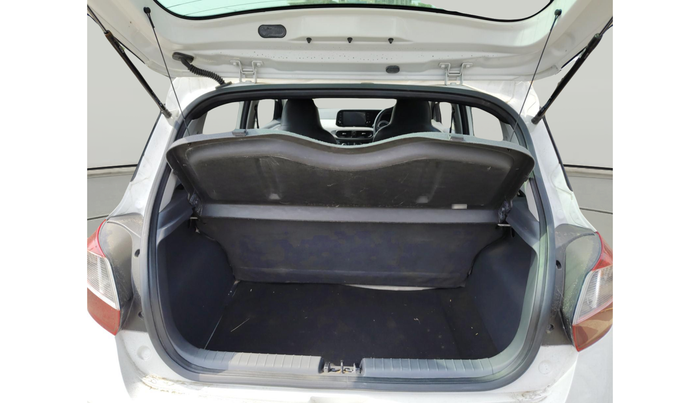 2020 Hyundai GRAND I10 NIOS SPORTZ AMT 1.2 KAPPA VTVT, Petrol, Automatic, 14,653 km, exterior