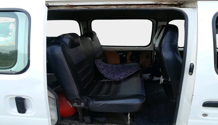 2018 Maruti Eeco 5 STR WITH A/C+HTR, Petrol, Manual, 2,61,202 km, interior