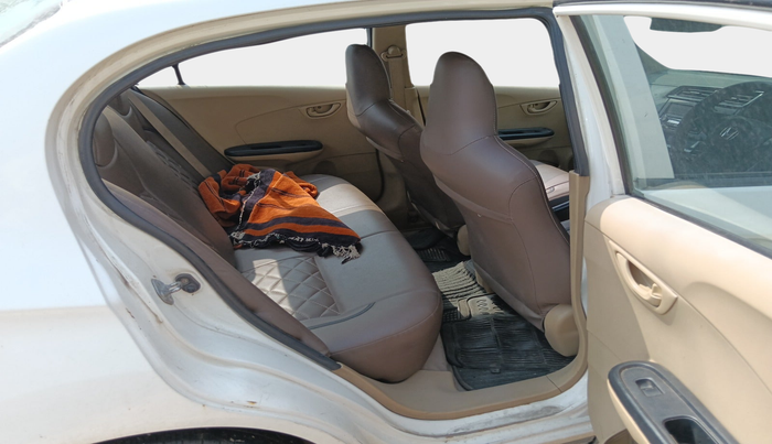 2016 Honda Amaze 1.5L I-DTEC E, Diesel, Manual, 1,78,000 km, interior