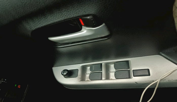 2015 Maruti Wagon R 1.0 VXI, Petrol, Manual, 52,226 km, interior