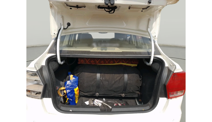 2019 Volkswagen Ameo HIGHLINE PLUS 1.0L 16 ALLOY, Petrol, Manual, 77,865 km, exterior