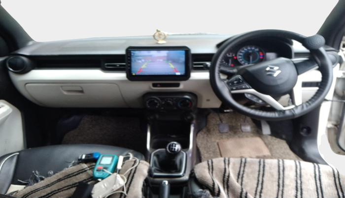 2017 Maruti IGNIS DELTA 1.2, Petrol, Manual, 56,803 km, interior