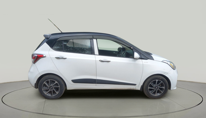 2018 Hyundai Grand i10 SPORTZ AT 1.2 KAPPA VTVT, Petrol, Automatic, 1,21,552 km, exterior