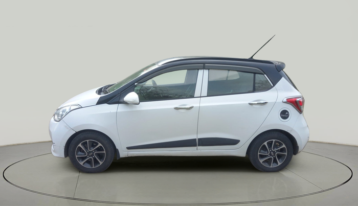 2018 Hyundai Grand i10 SPORTZ AT 1.2 KAPPA VTVT, Petrol, Automatic, 1,21,552 km, exterior
