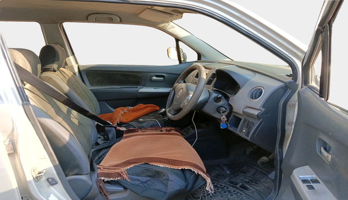 2011 Maruti Wagon R 1.0 LXI CNG, Petrol, Manual, 1,66,757 km, interior