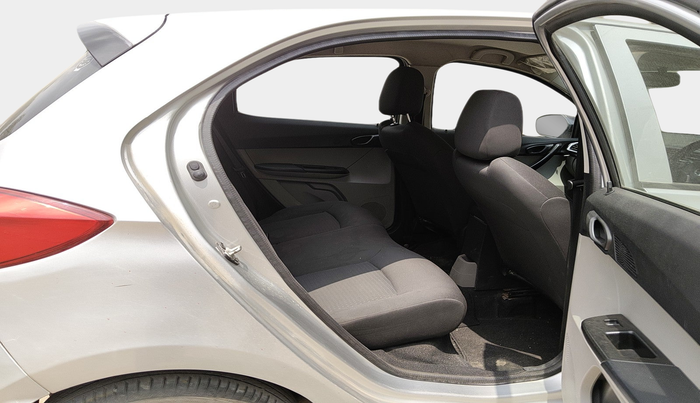 2019 Tata Tiago XZ PETROL, Petrol, Manual, 1,06,185 km, interior