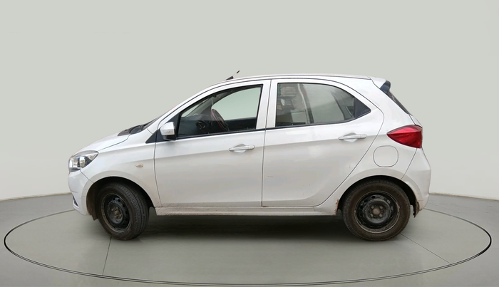 2018 Tata Tiago XT PETROL, Petrol, Manual, 1,30,455 km, exterior