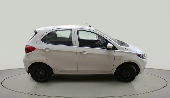 2018 Tata Tiago XT PETROL, Petrol, Manual, 1,30,455 km, exterior