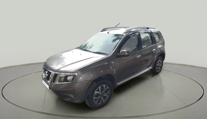 2014 Nissan Terrano XV D THP PREMIUM 110 PS, Diesel, Manual, 1,11,549 km, exterior