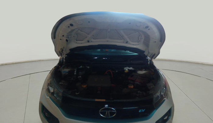 2023 Tata NEXON EV XZ PLUS, Electric, Automatic, 40,891 km, exterior