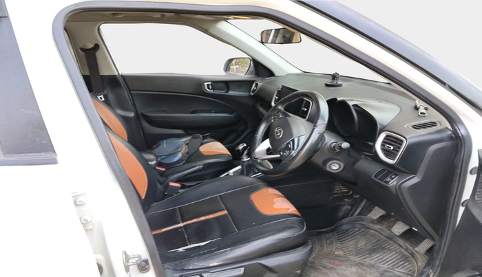 2020 Hyundai VENUE SX 1.0 TURBO, Petrol, Manual, 59,644 km, interior