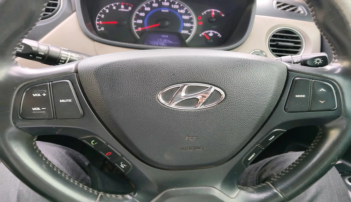 2017 Hyundai Grand i10 ASTA U2 1.2 CRDI, Diesel, Manual, 1,42,648 km, interior