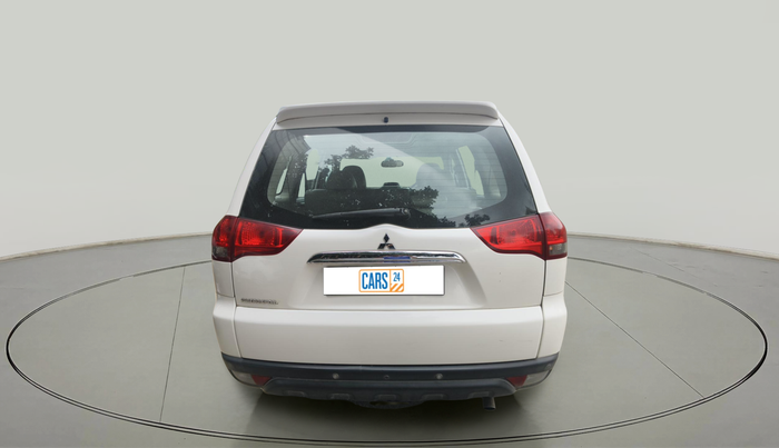 2015 Mitsubishi Pajero Sport 2.5 MT 4X4, Diesel, Manual, 77,063 km, exterior