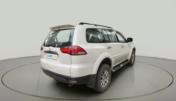 2015 Mitsubishi Pajero Sport 2.5 MT 4X4, Diesel, Manual, 77,063 km, exterior