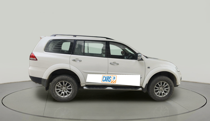 2015 Mitsubishi Pajero Sport 2.5 MT 4X4, Diesel, Manual, 77,063 km, exterior