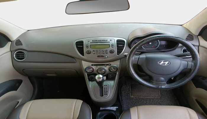 2011 Hyundai i10 SPORTZ 1.2 AT, Petrol, Automatic, 57,447 km, interior