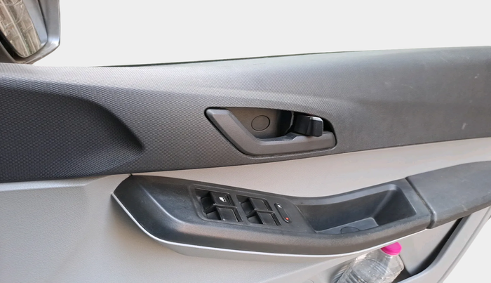 2022 Tata Tiago XTA PETROL, Petrol, Automatic, 27,029 km, interior