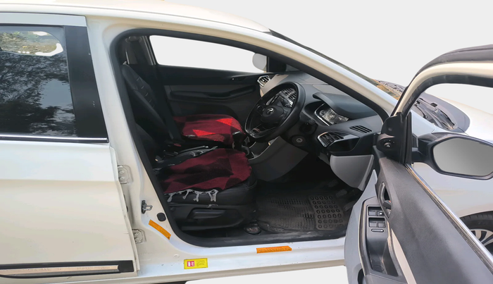 2024 Tata Tiago XT CNG, Petrol, Manual, 36,546 km, interior