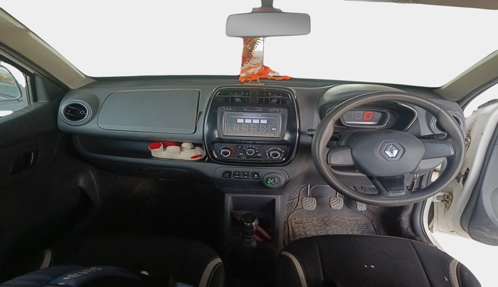 2016 Renault Kwid RXT 0.8, Petrol, Manual, 1,37,016 km, interior